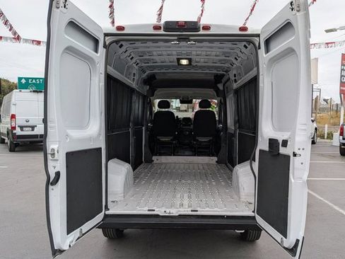 Used 2025 RAM ProMaster 2500 w/ Convenience Group FWD image 13