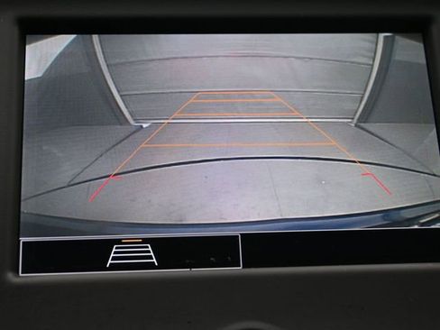 Used 2023 Chevrolet Equinox LS w/ LS Convenience Package image 24