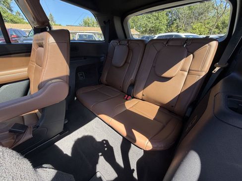 Used 2022 Lincoln Aviator Reserve w/ Equipment Group 201A AWD/4WD image 28