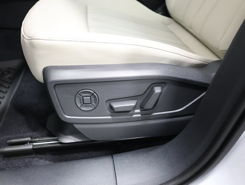 New 2026 Audi Q5 2.0T AWD/4WD image 14
