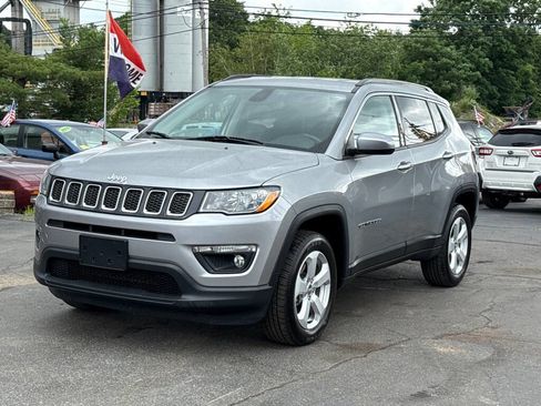 Used 2020 Jeep Compass Latitude w/ Cold Weather Group image 1