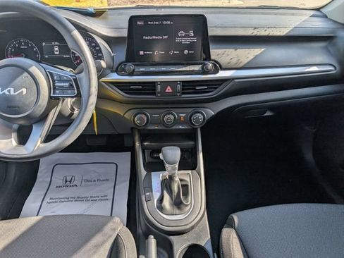 Used 2024 Kia Forte LXS FWD image 7