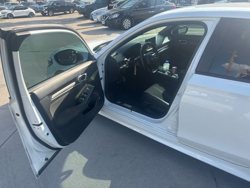 Used 2022 Honda Civic Sport image 6