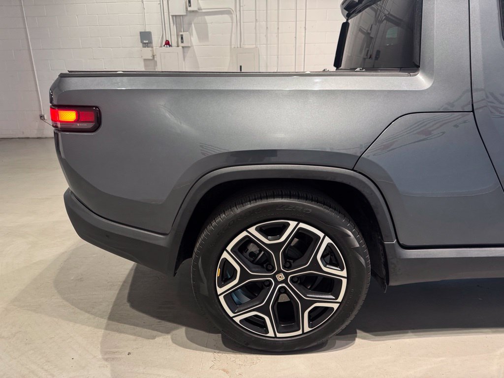 Used 2024 Rivian R1T Adventure Dual AWD/4WD image 8