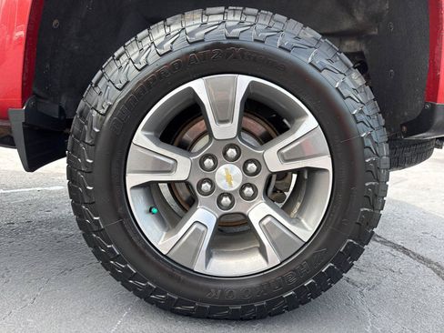 Used 2016 Chevrolet Colorado Z71 AWD/4WD image 30