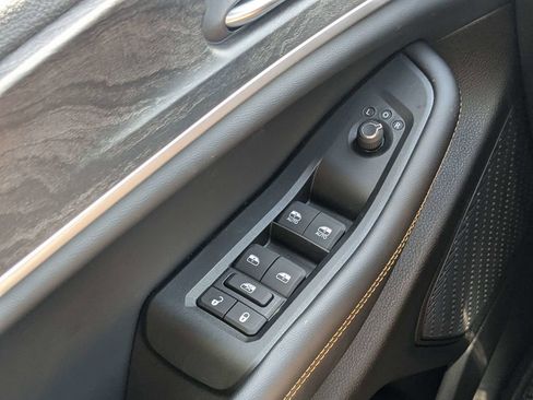 New 2026 Jeep Grand Cherokee Limited AWD/4WD image 21