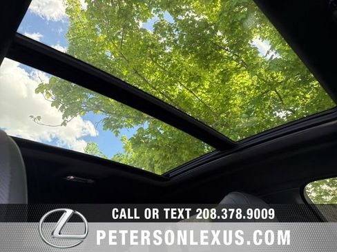 Used 2023 BMW X6 xDrive40i w/ Premium Package image 14