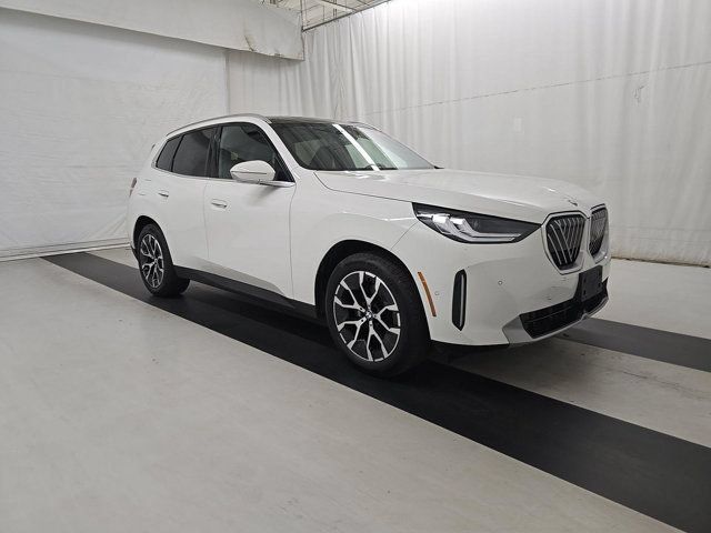 Used 2025 BMW X3 xDrive30i w/ Convenience Package AWD/4WD image 2