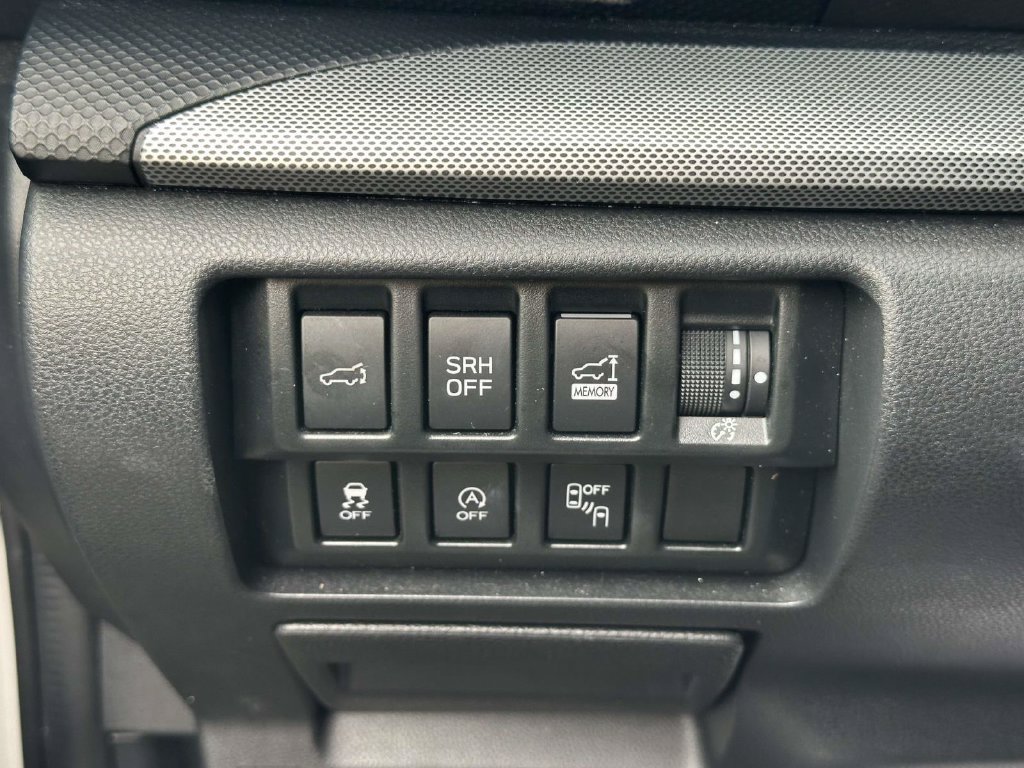 Used 2020 Subaru Forester Limited AWD/4WD image 31