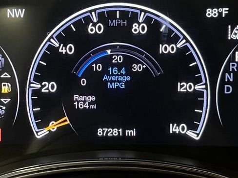 Used 2018 Jeep Grand Cherokee Limited AWD/4WD image 27