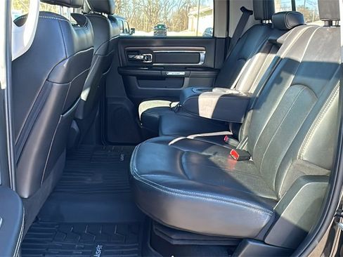 Used 2018 RAM 2500 Laramie w/ Convenience Group image 27