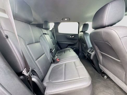 Used 2023 Chevrolet Blazer LT image 20