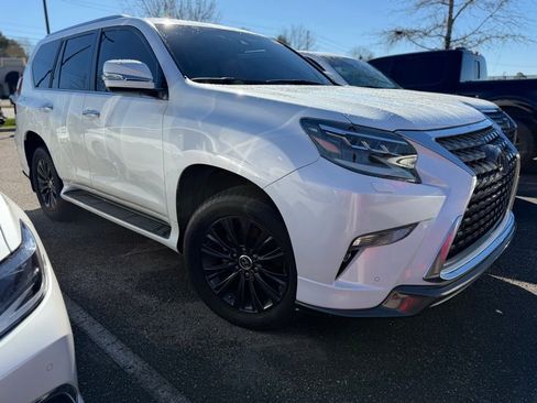 Used 2022 Lexus GX 460 Premium image 2