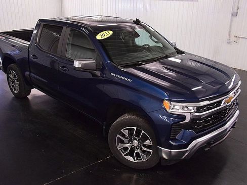 Used 2023 Chevrolet Silverado 1500 LT image 10