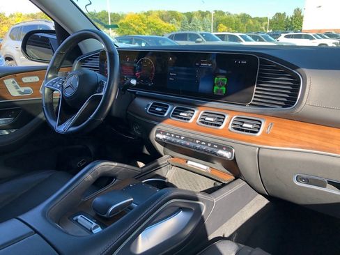 Certified 2024 Mercedes-Benz GLS 450 GLS 450 image 19