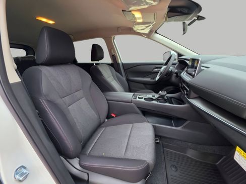 New 2026 Nissan Rogue SV w/ Cold Weather Package image 12
