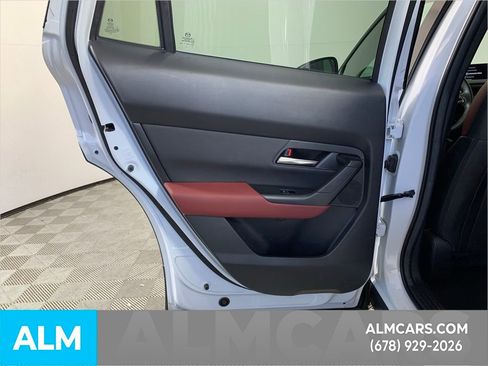 Used 2025 MAZDA CX-50 2.5 Hybrid w/ Premium Plus Pkg image 30