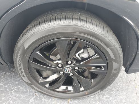 Used 2024 Buick Encore GX Sport Touring image 6