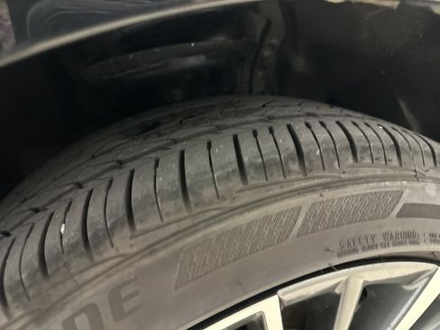 Certified 2023 Lexus ES 350 w/ Premium Package image 12