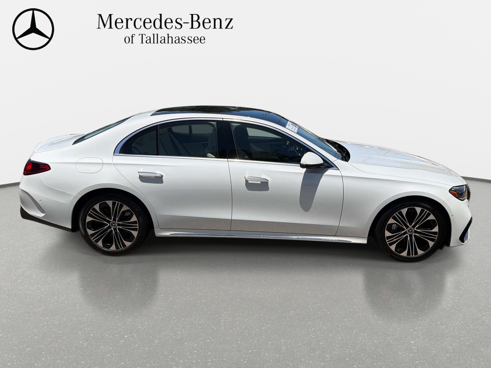 Certified 2026 Mercedes-Benz E 450 4MATIC Sedan image 4
