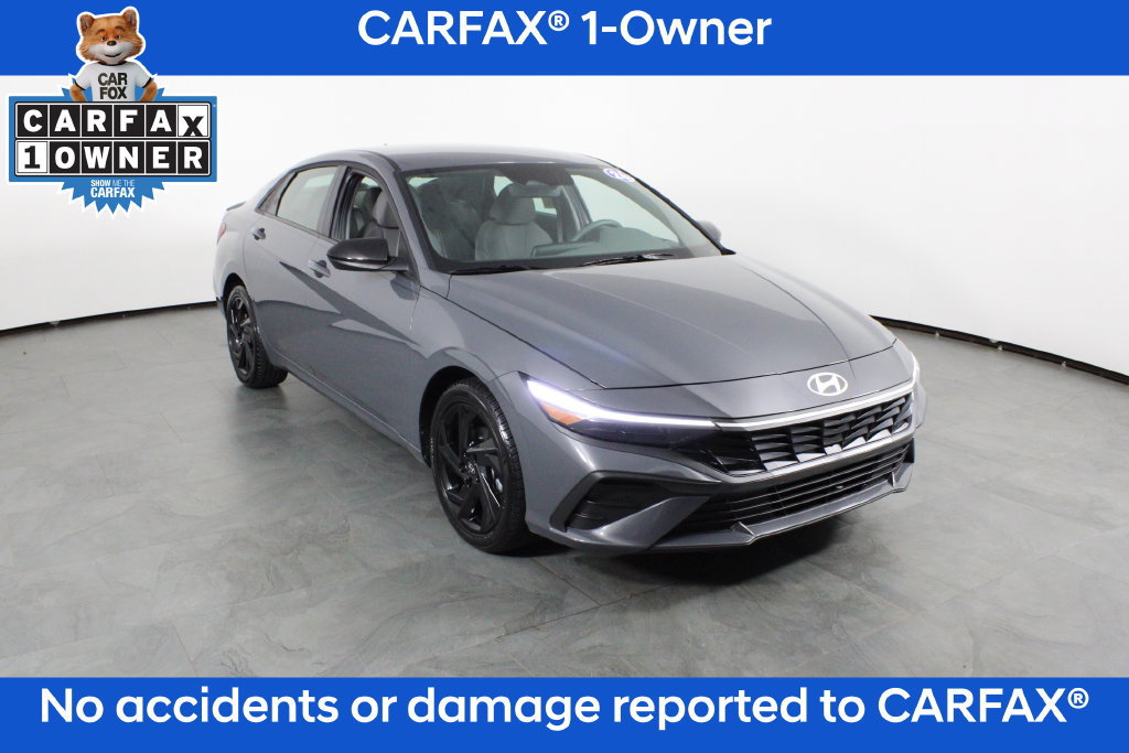 Certified 2026 Hyundai Elantra Sport FWD image 5