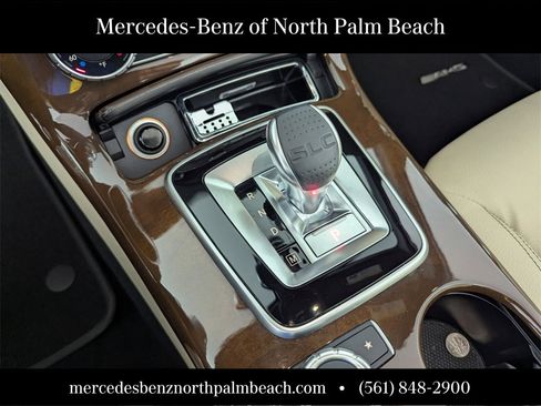 Used 2017 Mercedes-Benz SLC 300 image 22