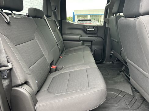 Used 2022 Chevrolet Silverado 1500 Custom w/ Safety Confidence Package RWD image 16