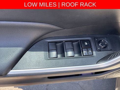 Used 2021 Toyota RAV4 LE FWD image 13