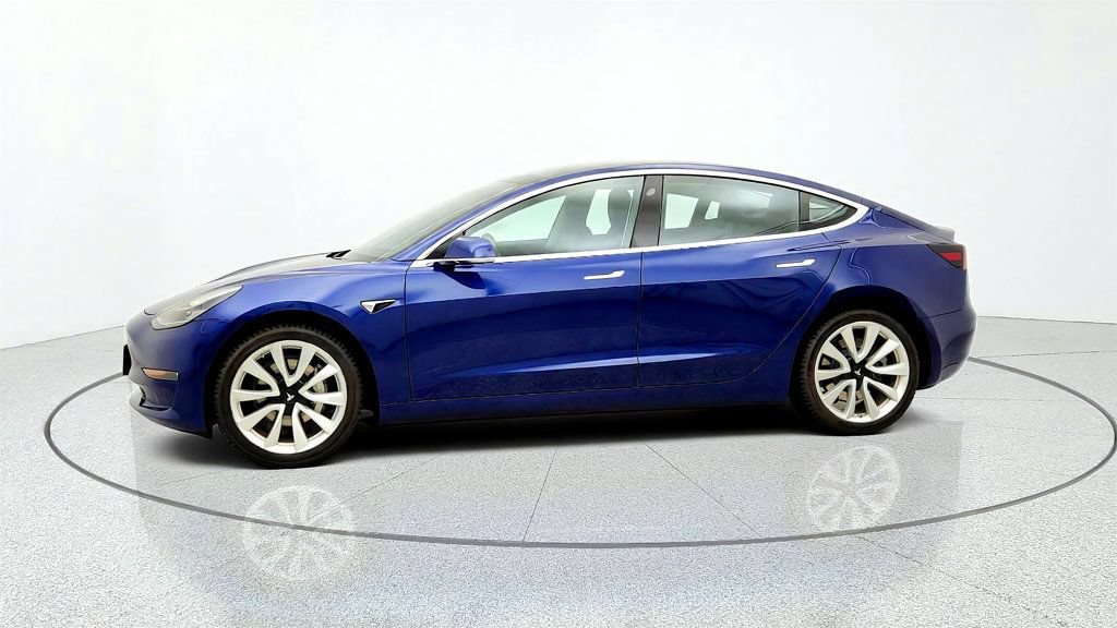 Used 2018 Tesla Model 3 Long Range RWD image 8
