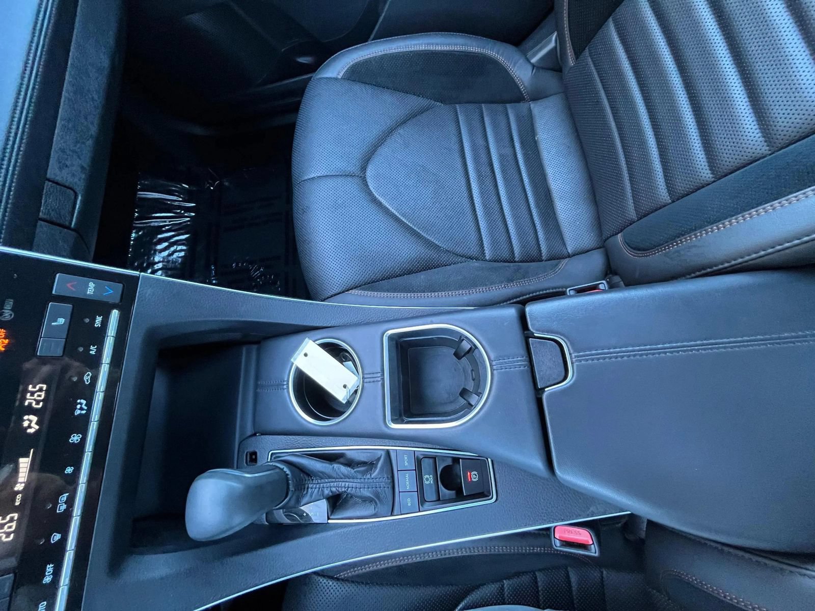 Used 2019 Toyota Avalon XSE FWD image 21