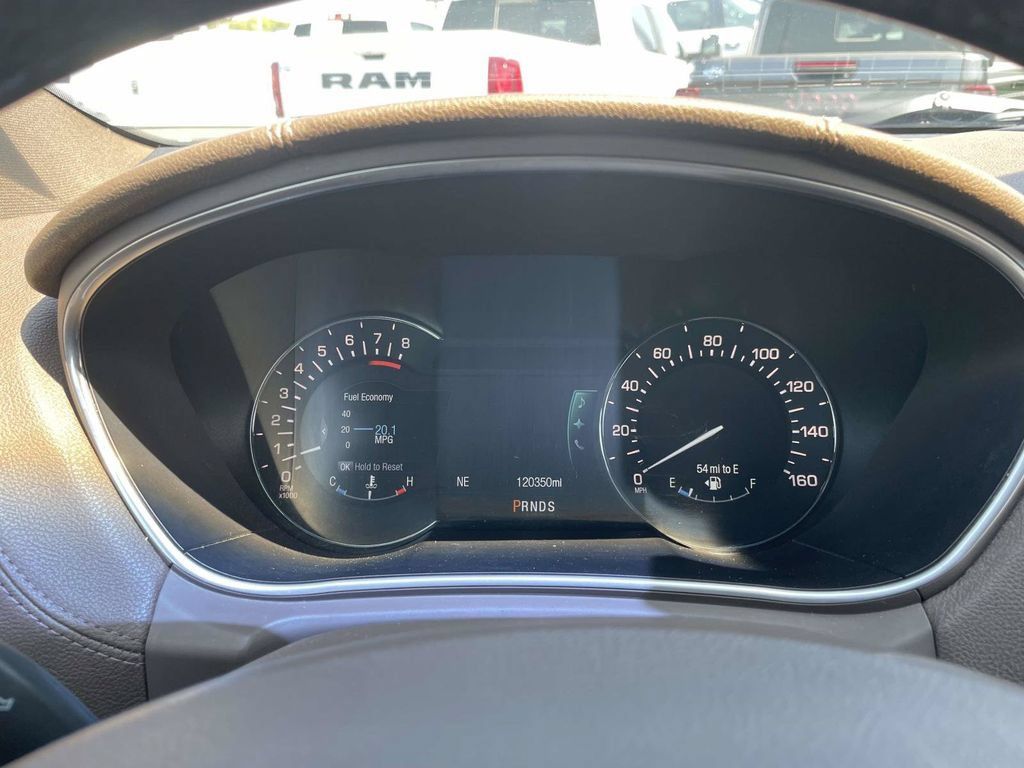 Used 2016 Lincoln MKX Reserve w/ Technology Package AWD/4WD image 30