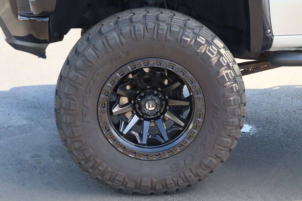 Used 2022 Chevrolet Silverado 1500 LT Trail Boss w/ Safety Package AWD/4WD image 30