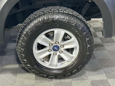 Used 2019 Ford F150 XLT image 12