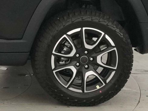 New 2026 Jeep Compass Trailhawk image 37