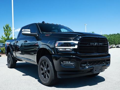 Used 2022 RAM 2500 Laramie AWD/4WD image 3