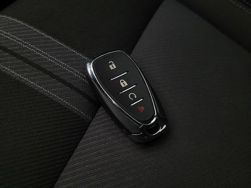 Used 2024 Chevrolet Blazer LT FWD image 32