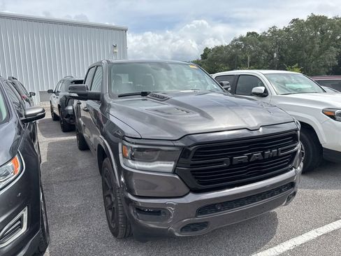 Used 2021 RAM 1500 Laramie AWD/4WD image 3