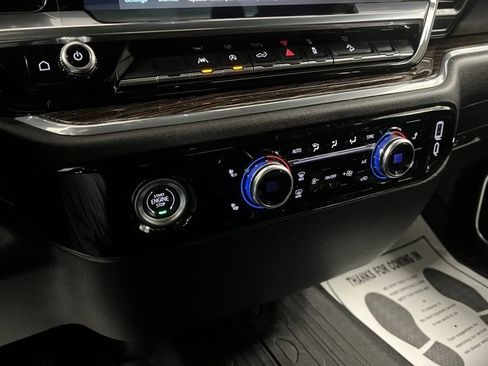Used 2024 GMC Sierra 1500 Elevation image 41