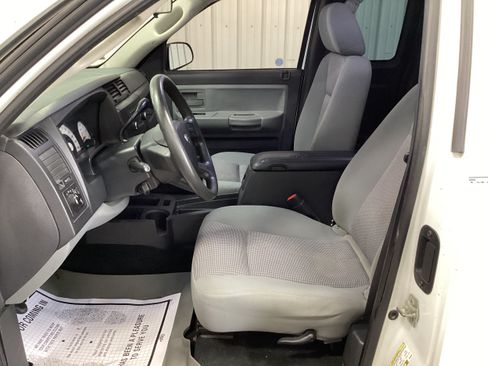 Used 2011 Dodge Dakota Big Horn RWD image 13