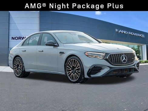 Used 2026 Mercedes-Benz E 53 AMG e 4MATIC Sedan image 3