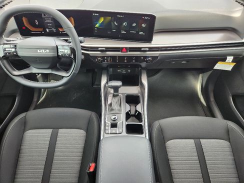 New 2026 Kia Sorento LX image 18