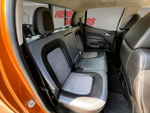 Used 2017 Chevrolet Colorado Z71 AWD/4WD image 27