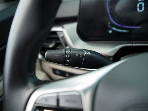 Used 2025 Kia Telluride S FWD image 36