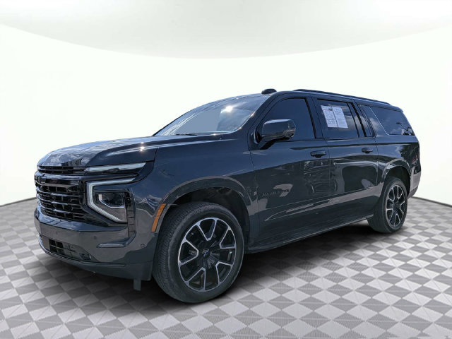 Used 2025 Chevrolet Suburban RST w/ Comfort Package RWD image 8