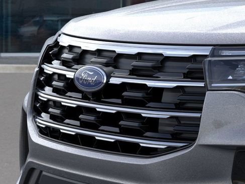 New 2025 Ford Explorer Active w/ Active Comfort Package image 19