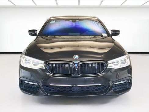Used 2018 BMW 540i w/ M Sport Package image 2