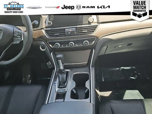 Used 2018 Honda Accord EX image 24