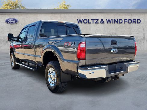 Used 2015 Ford F250 Lariat w/ Lariat Ultimate Package AWD/4WD image 4