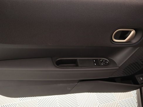 New 2025 MINI Cooper 2-Door Hardtop image 15