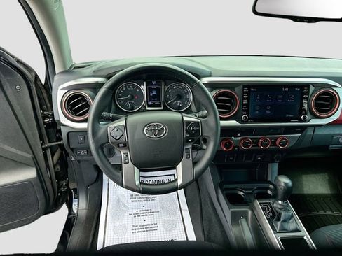 Used 2023 Toyota Tacoma SR5 AWD/4WD image 23